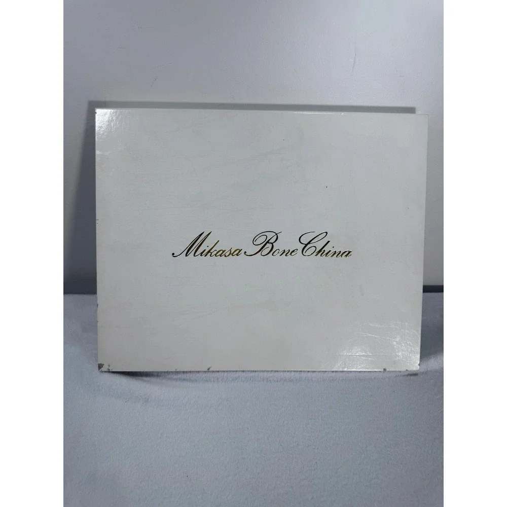 Mikasa Blue Violets B2057 Bone China Cake Plate and Server Set Japan‎ Scalloped